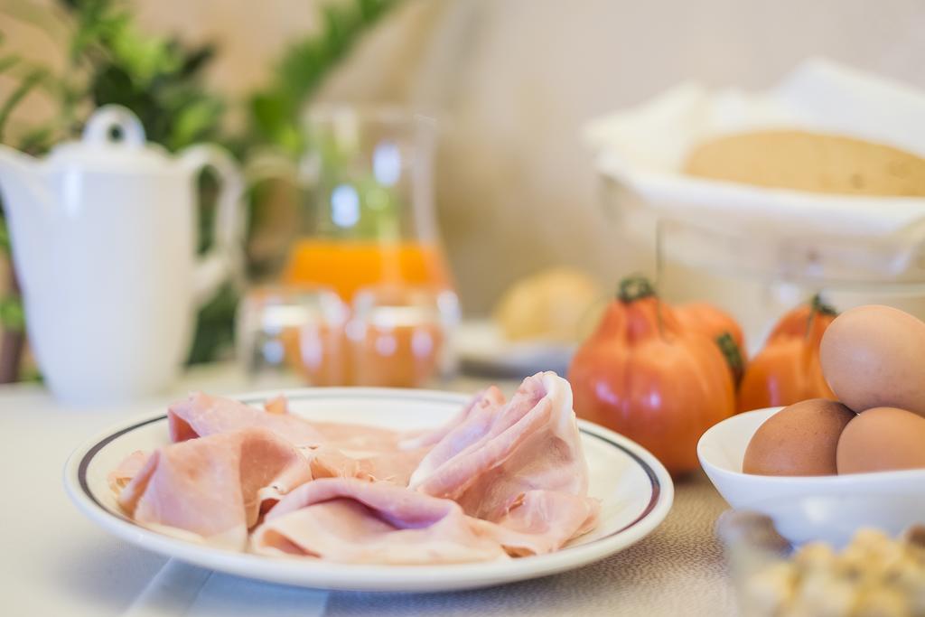 Costa Catterina B&B Castagnito Luaran gambar