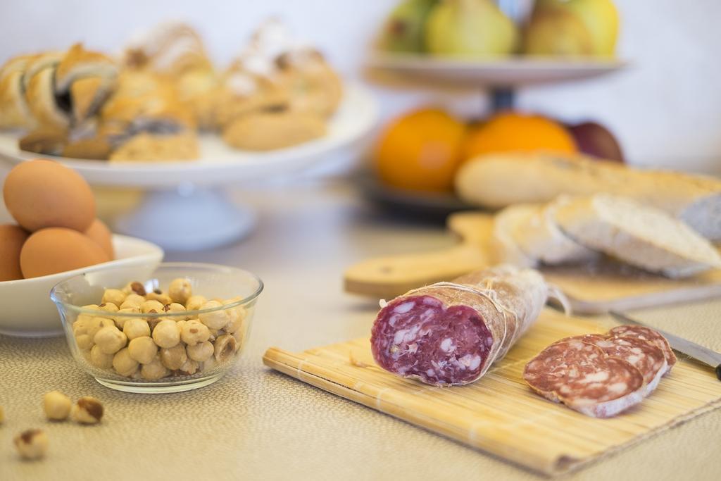 Costa Catterina B&B Castagnito Luaran gambar