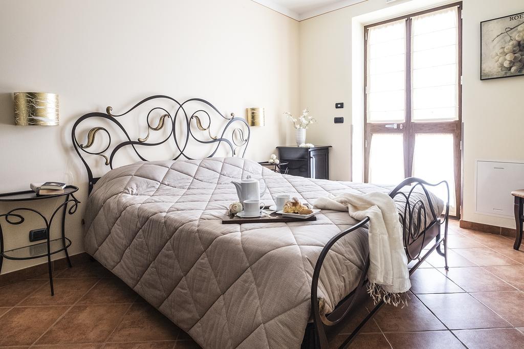 Costa Catterina B&B Castagnito Luaran gambar